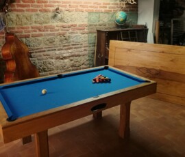 Billard table artisanal en bois de tulipier de virginie, et chêne avec des incrustations d'ébène